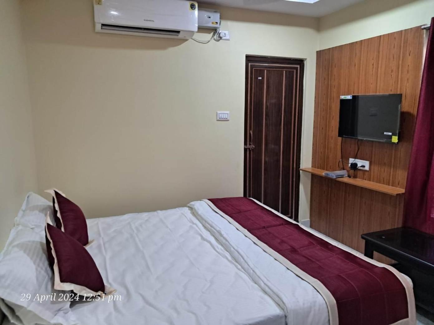 Hilton Garden Apartment Port Blair Bagian luar foto