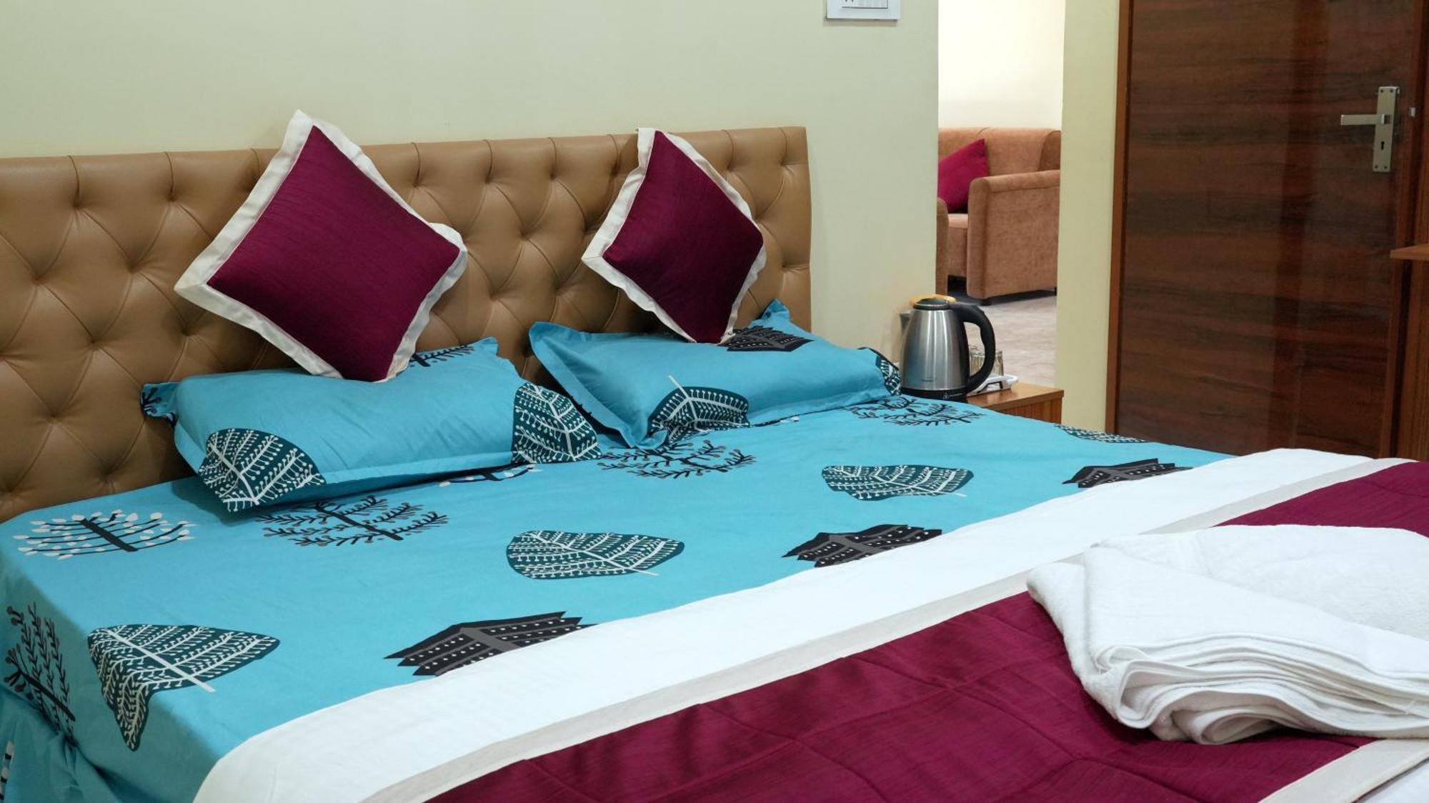 Hilton Garden Apartment Port Blair Bagian luar foto